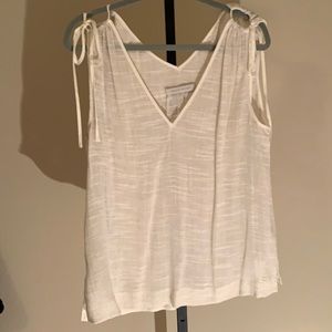 Brochu Walker Top, Size L, ties at shoulders